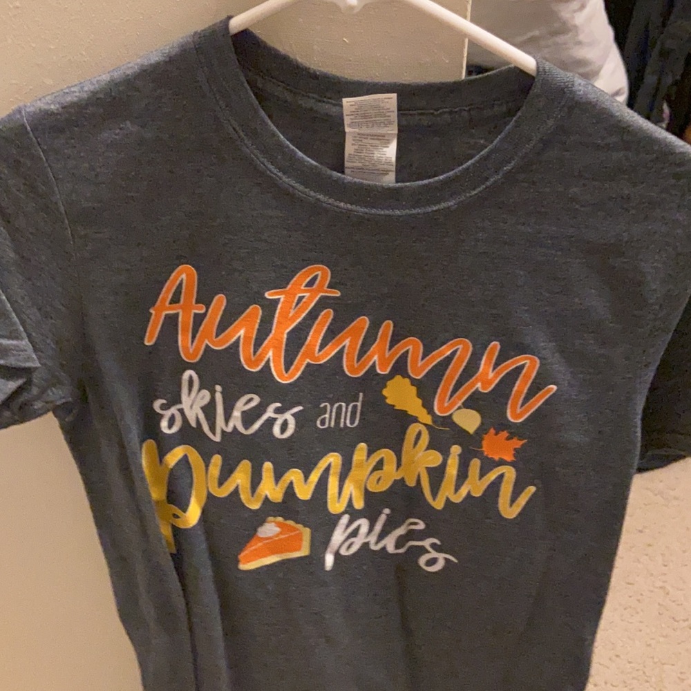 Fall tee